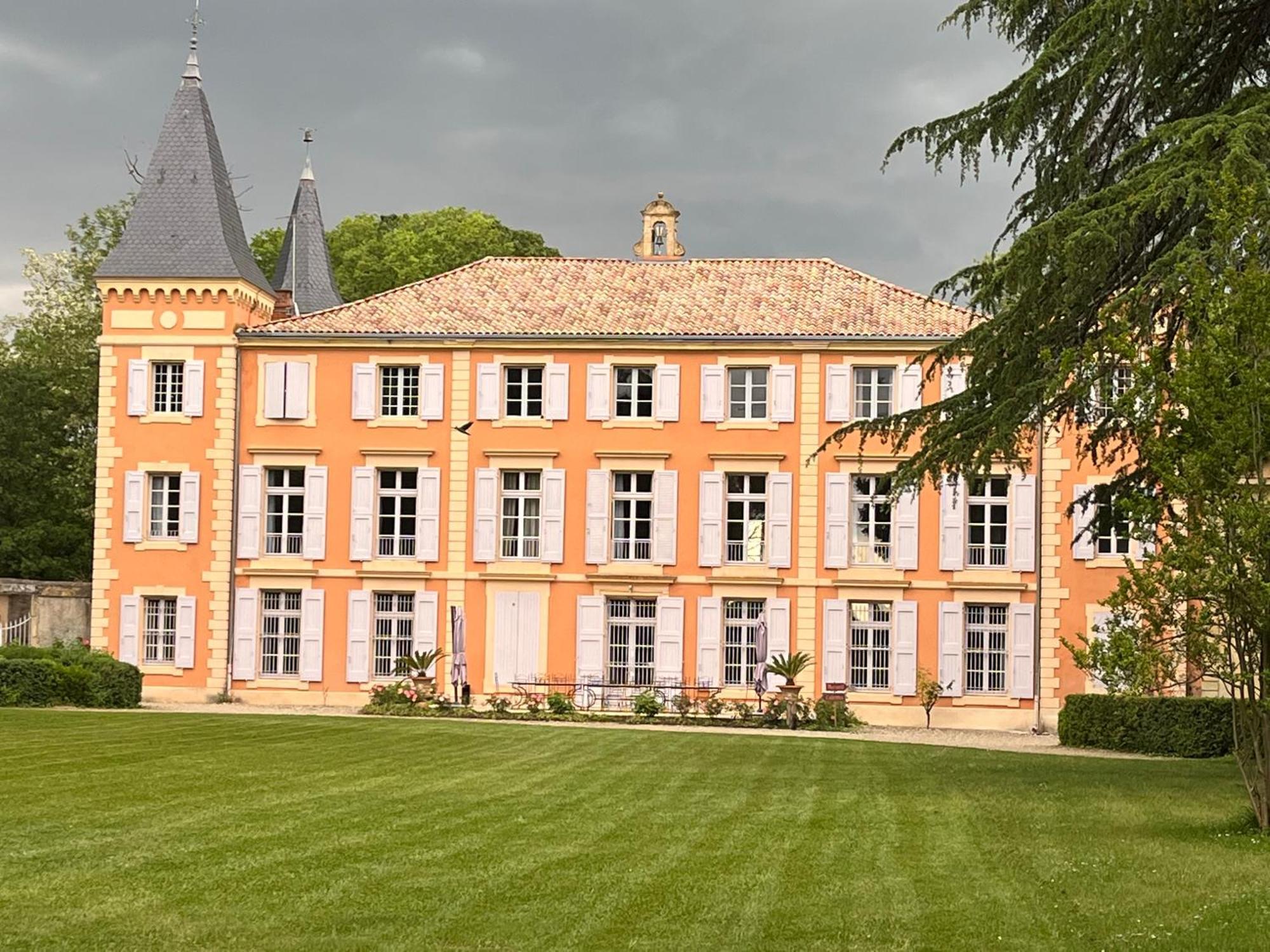 Guest house Chateau De Roquelune